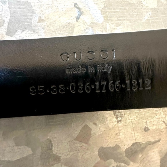 Gucci G Black Belt- 42” X 1” overall- The smallest hole makes it a 34” Waist! - Picture 6 of 10